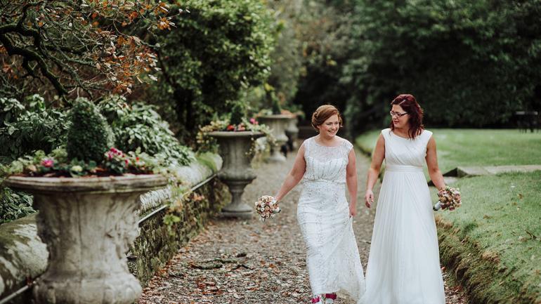 Jen and Clare’s Chic Winter Wedding